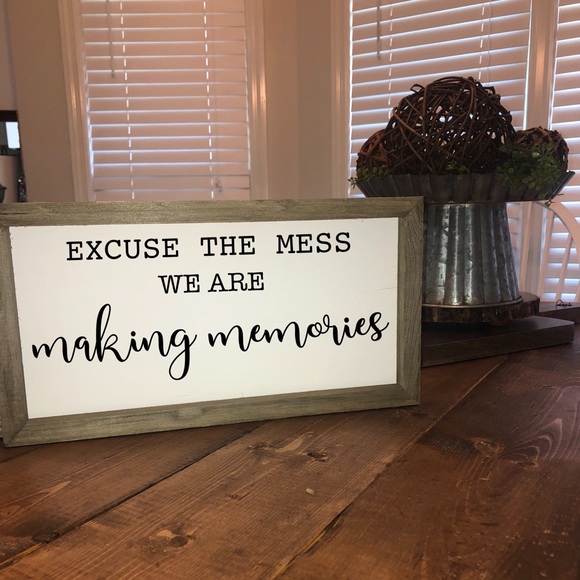 Farmhouse signs - Picture 1 of 1